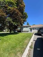 33 FLOWERTOWN AVENUE Brampton, ON L6X 2K4