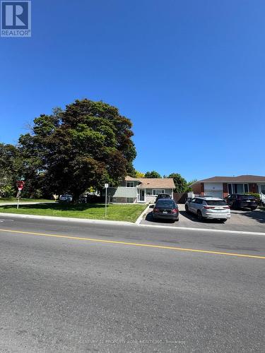 33 Flowertown Avenue, Brampton, ON 