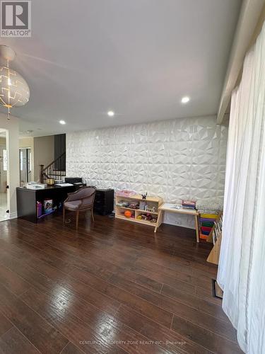33 Flowertown Avenue, Brampton, ON 