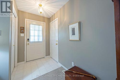 Foyer - 17 - 1100 Byron Baseline Road, London South (South K), ON - Indoor Photo Showing Other Room