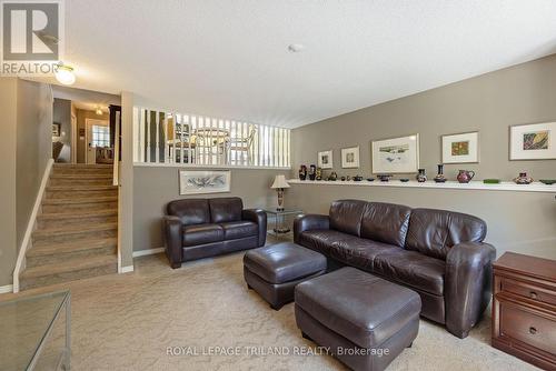 17 - 1100 Byron Baseline Road, London South (South K), ON - Indoor Photo Showing Living Room