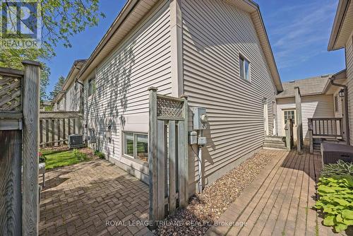 17 - 1100 Byron Baseline Road, London South (South K), ON - Outdoor With Deck Patio Veranda