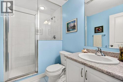 523 Terrace Way, Oakville, ON - Indoor Photo Showing Bathroom