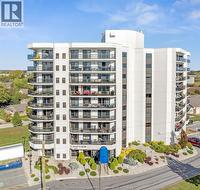 109 Robson ROAD Unit# 201 Leamington, ON N8H 3V4