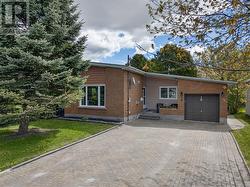 16 Clairmont Street Sudbury, ON P3B 3S5