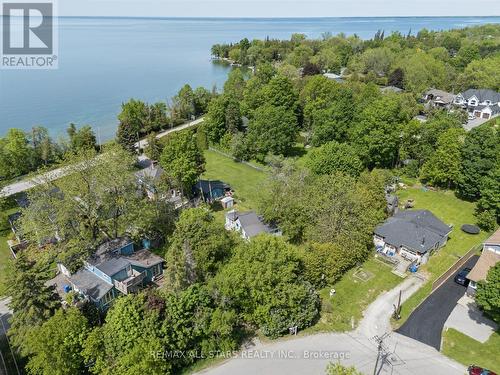 68 Farley Circle, Georgina, ON 