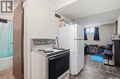 302 Mckinnon Avenue S, Saskatoon, SK 