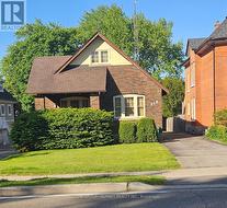 318 QUEEN STREET S  Mississauga, ON L5M 1M2