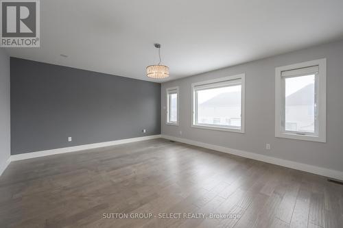 1062 Melsetter Way, London North (North S), ON 