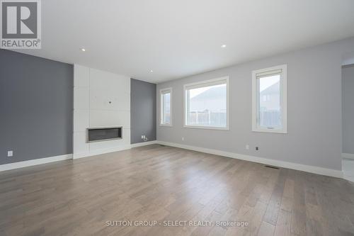 1062 Melsetter Way, London North (North S), ON 