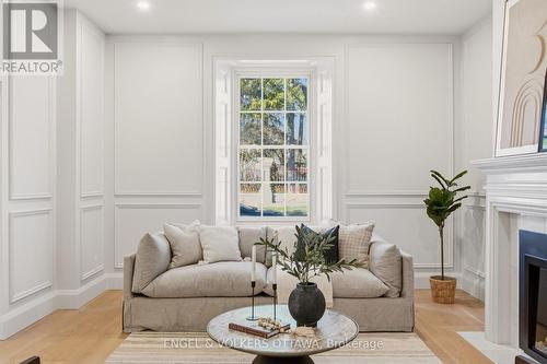 35 Mackay Street, Ottawa, ON 
