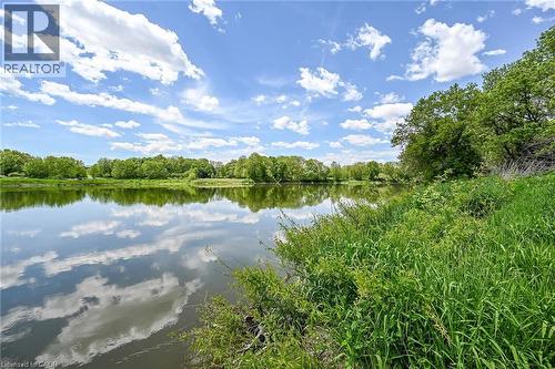 2 Townline Road E, Cayuga, ON 