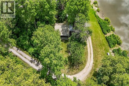 2 Townline Road E, Cayuga, ON 