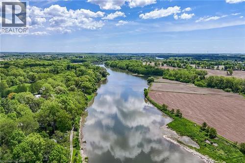 2 Townline Road E, Cayuga, ON 