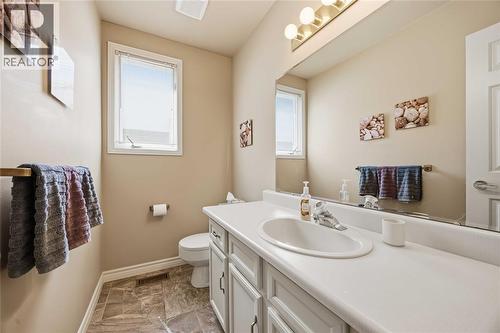 1722 Trinity Crescent, Sarnia, ON 
