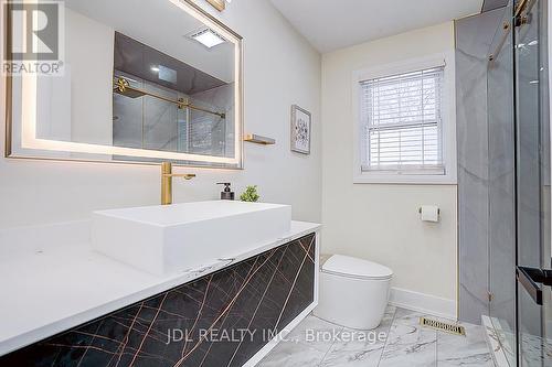 15 Crossburn Drive, Toronto, ON 