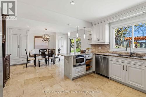 4330 Spinningdale Court, Mississauga, ON 