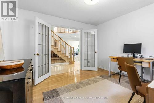 4330 Spinningdale Court, Mississauga, ON 