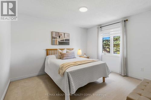 4330 Spinningdale Court, Mississauga, ON 