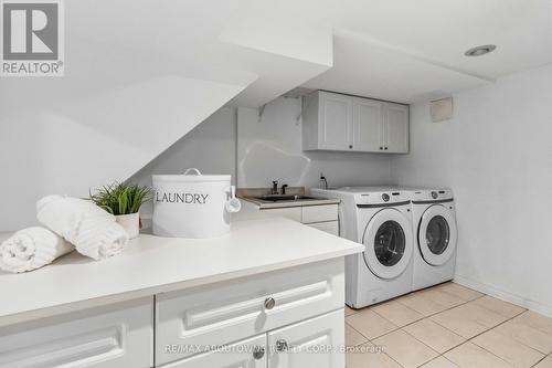 4330 Spinningdale Court, Mississauga, ON 