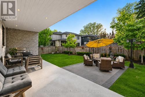 489 Lakeshore Road W, Oakville, ON 
