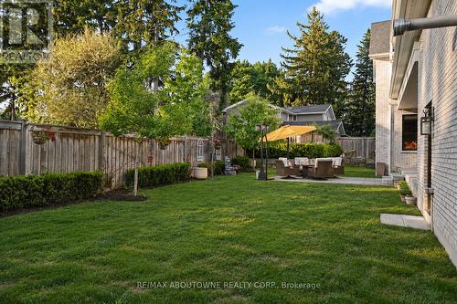 489 Lakeshore Road W, Oakville, ON 
