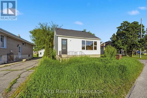 195 SIDNEY STREET  Quinte West (Trenton Ward), ON K8V 2S9