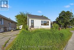 195 SIDNEY STREET Quinte West (Trenton Ward), ON K8V 2S9