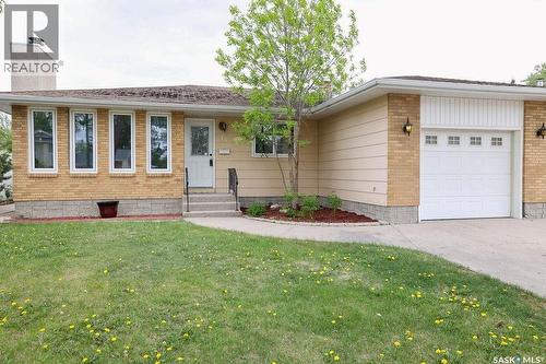 35 Chase Crescent, Regina, SK 