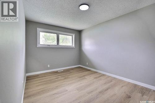 35 Chase Crescent, Regina, SK 
