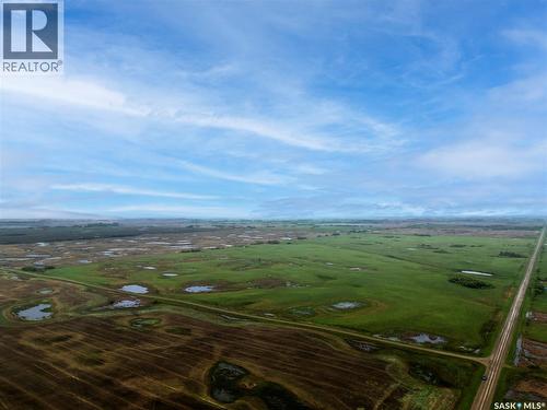 4 Quarters - Melville, Grayson Rm No. 184, SK 