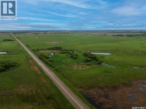 4 Quarters - Melville, Grayson Rm No. 184, SK 
