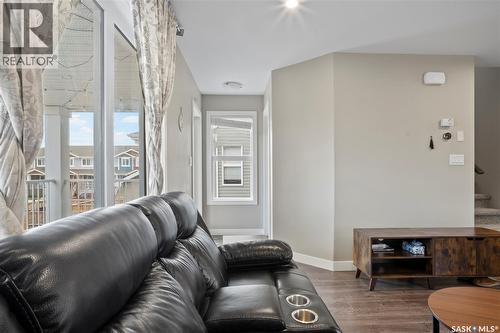 4073 Delhaye Way, Regina, SK - Indoor