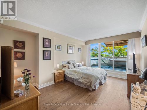 Primary Bedroom - 310 - 415 Locust Street, Burlington (Brant), ON - Indoor Photo Showing Bedroom