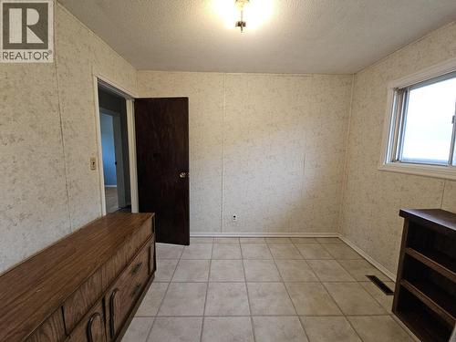 4756 Wabi Crescent, Chetwynd, BC - Indoor Photo Showing Other Room