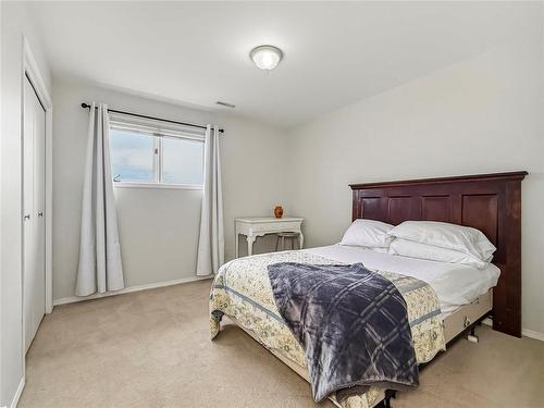 178 Daly Crescent, Brandon, MB - Indoor Photo Showing Bedroom