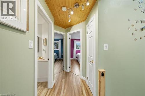 11 Tomahawk Drive, Grimsby, ON - Indoor Photo Showing Other Room