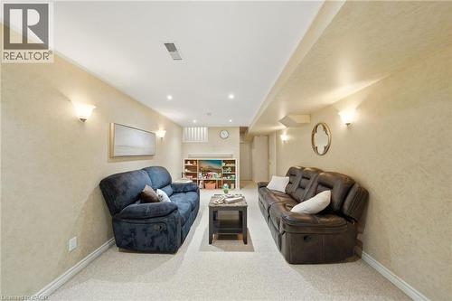 11 Tomahawk Drive, Grimsby, ON - Indoor