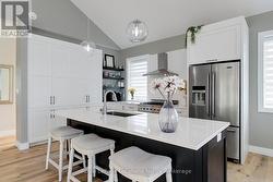 Stainless Steel Appliances - 