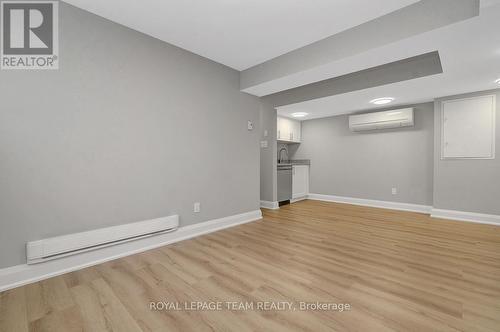 B - 558 Ashbourne Crescent, Ottawa, ON - Indoor Photo Showing Other Room