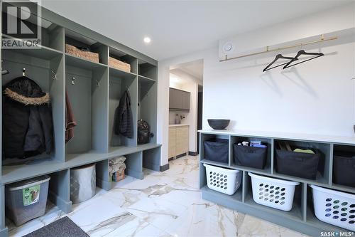 2725 Preston Avenue S, Saskatoon, SK - Indoor