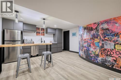 2725 Preston Avenue S, Saskatoon, SK - Indoor Photo Showing Kitchen