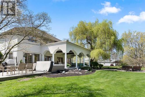 Fire Pit and Hot tub - 1629 Pelham Street N, Pelham (Fonthill), ON - Outdoor