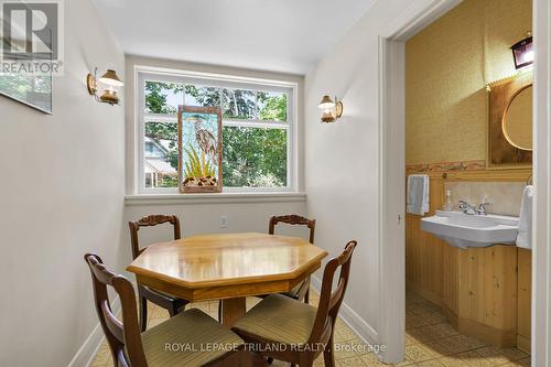 249 Halls Mill Road, London South (South B), ON - Indoor Photo Showing Dining Room