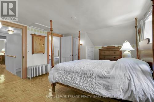 249 Halls Mill Road, London South (South B), ON - Indoor Photo Showing Bedroom