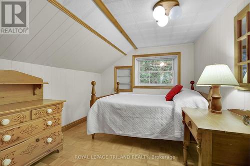249 Halls Mill Road, London South (South B), ON - Indoor Photo Showing Bedroom