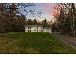 64 Maplewood DR  Rusagonis, NB E3B 7Z1
