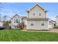 38 Legresley ST Dieppe, NB E1A 8C9