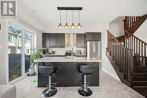 75 Borers Creek Circle, Hamilton, ON - Indoor Photo Showing Kitchen With Stainless Steel Kitchen With Upgraded Kitchen
