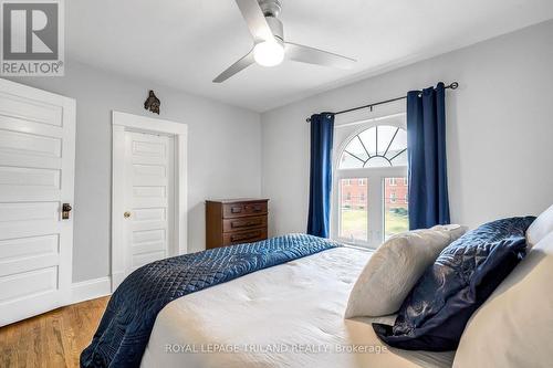 75 Chester Street, St. Thomas, ON - Indoor Photo Showing Bedroom